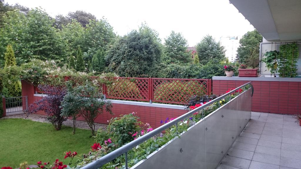 Apartament z Ogrodem Zielone Tarasy Kołobrzeg Zewnętrze zdjęcie