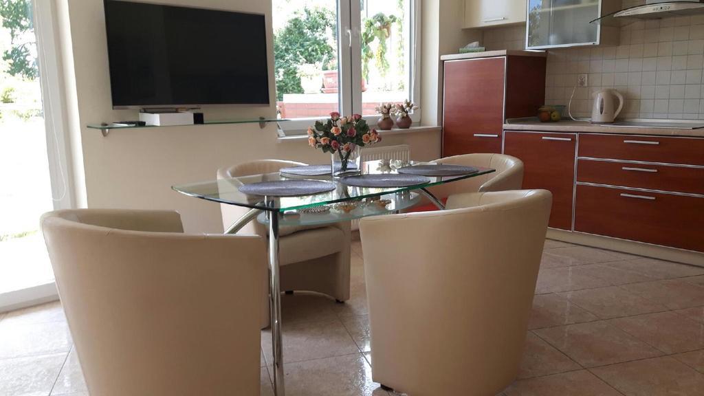 Apartament z Ogrodem Zielone Tarasy Kołobrzeg Zewnętrze zdjęcie